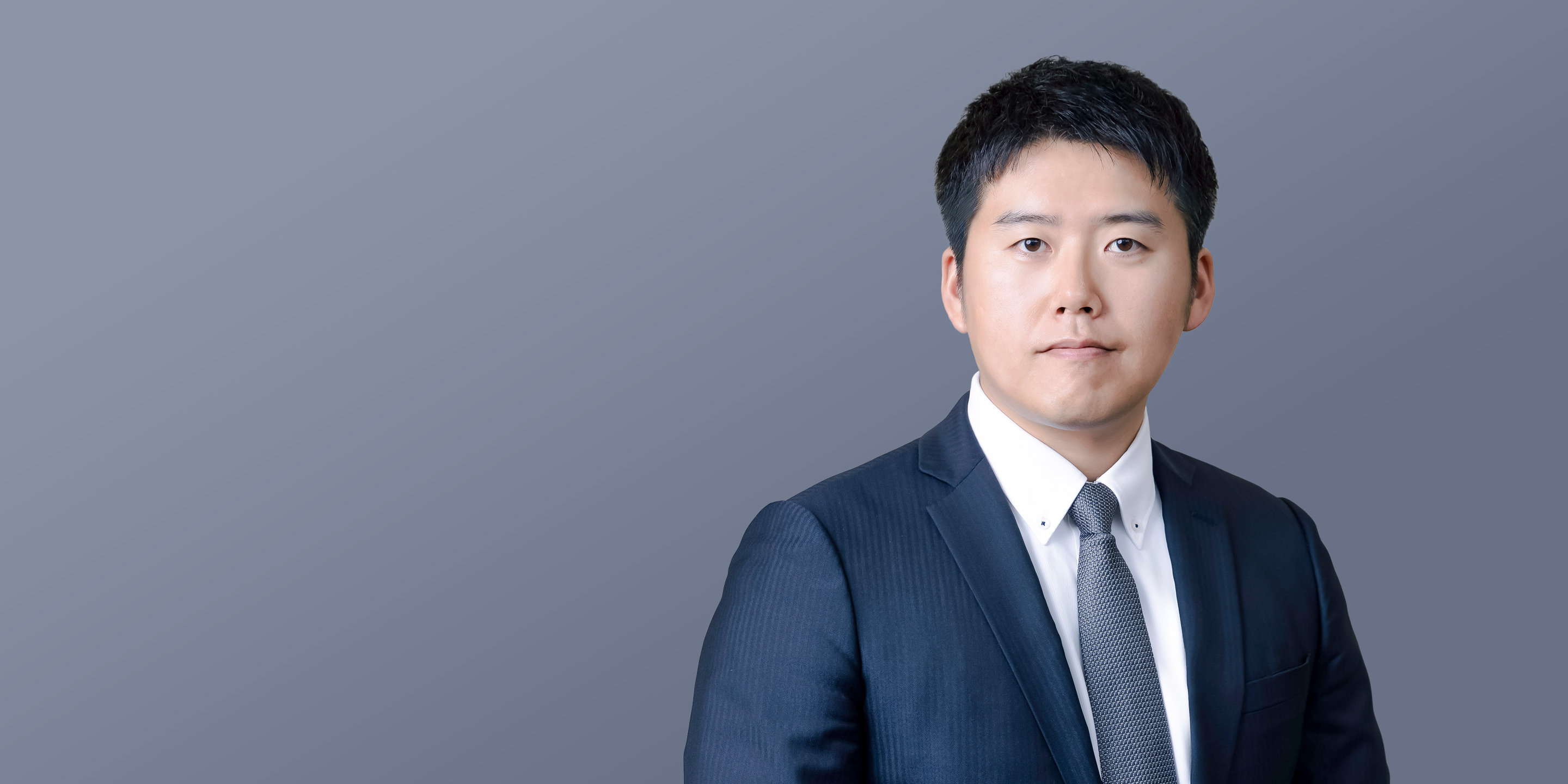 崔 俊