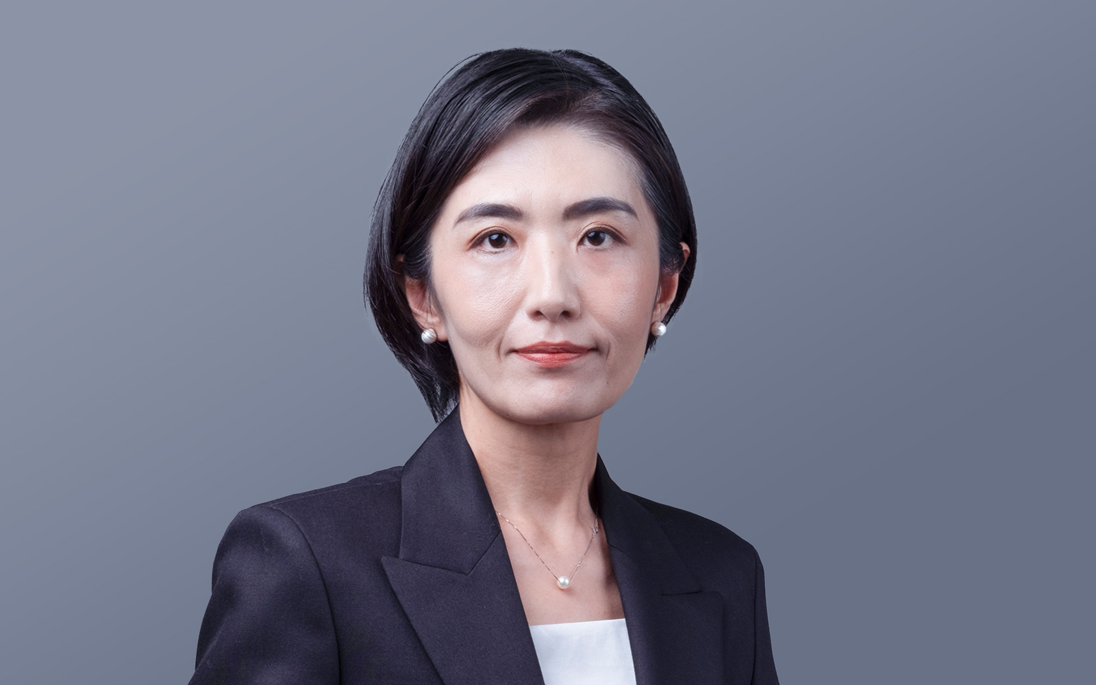 本間 久美子