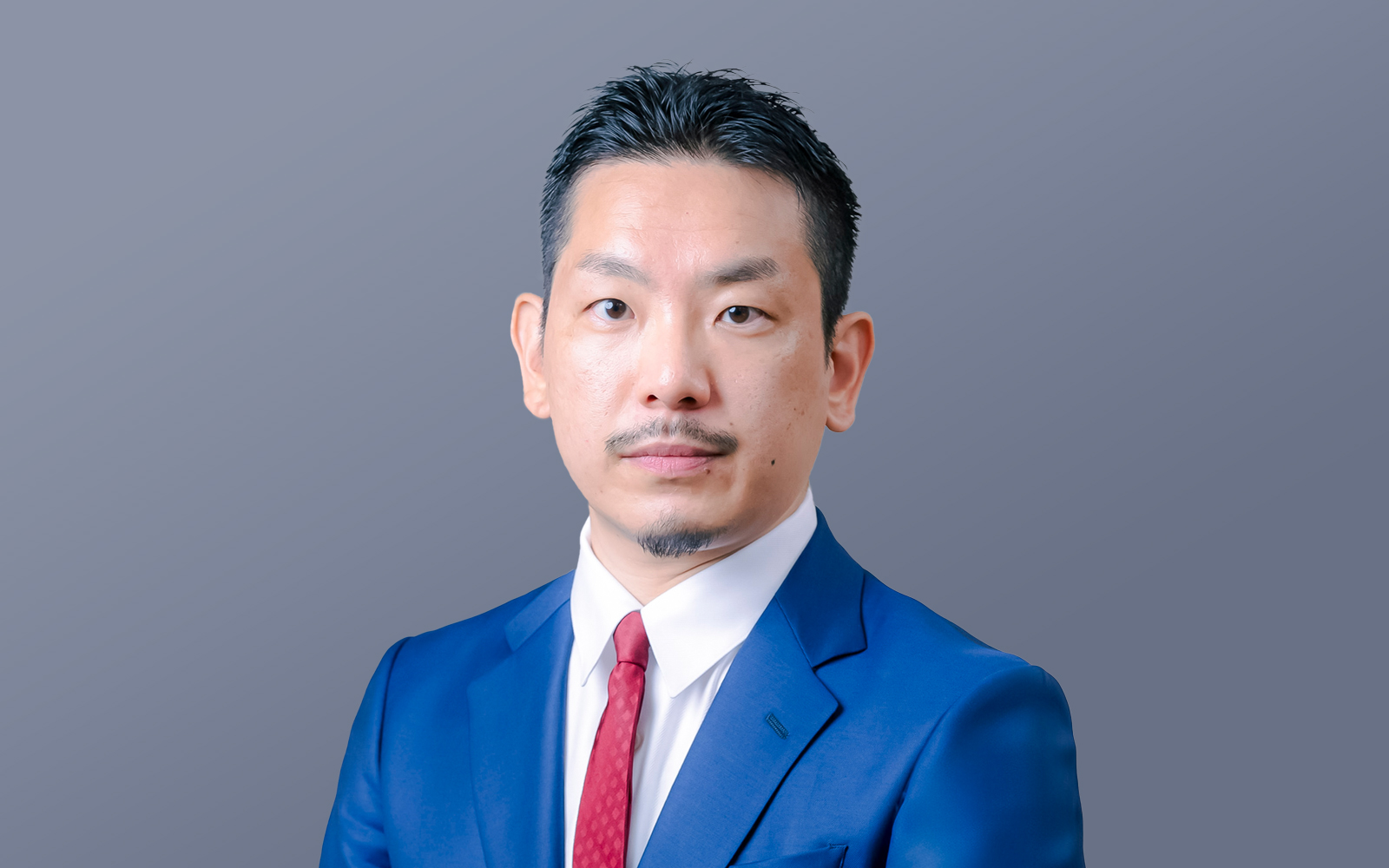 蓮本 哲