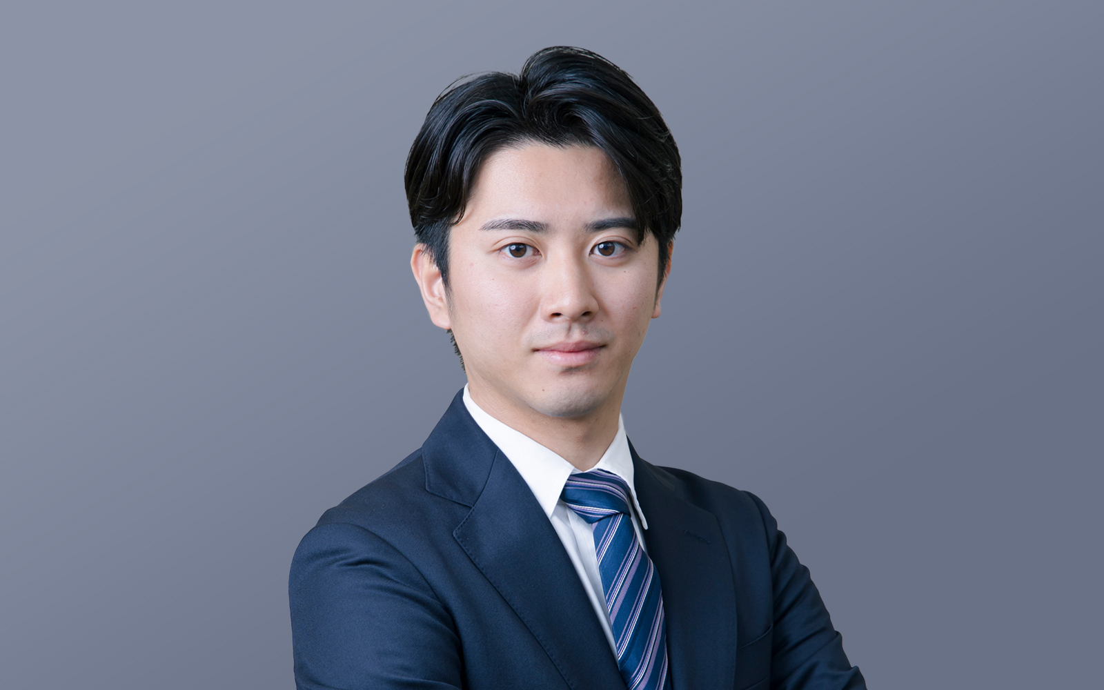 山下 泰周