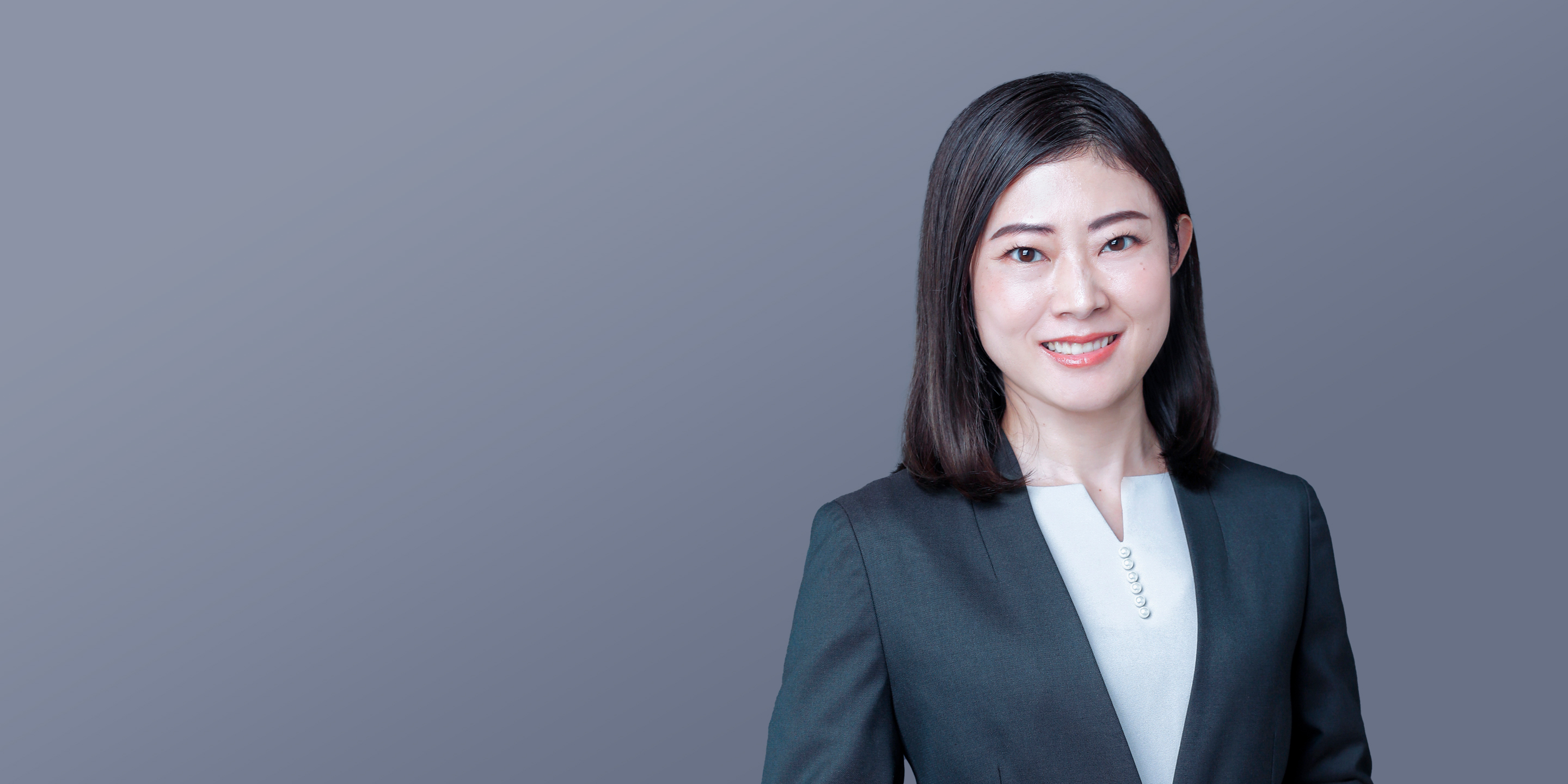 板根 靖奈