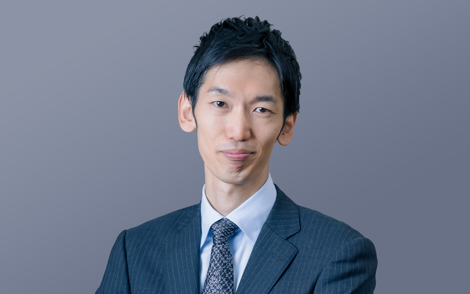 川﨑 靖之