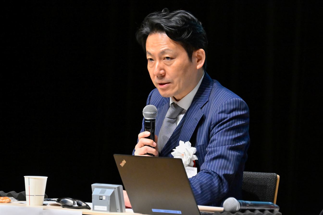 藤原弁護士